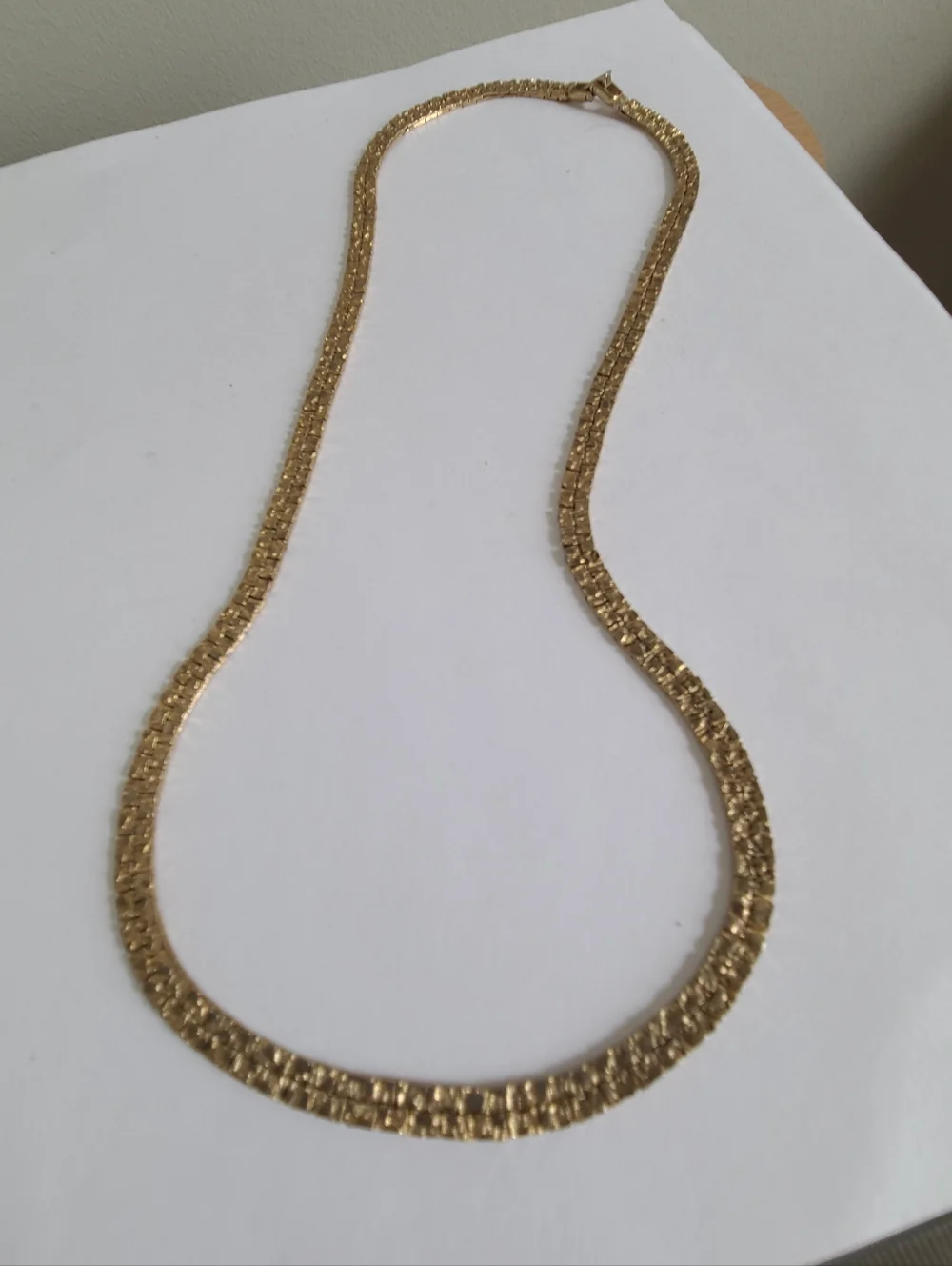 Vintage Retro Luxury Gold Plated Textured Flat 24 Inch Chain Necklace - Picture 11 of 14